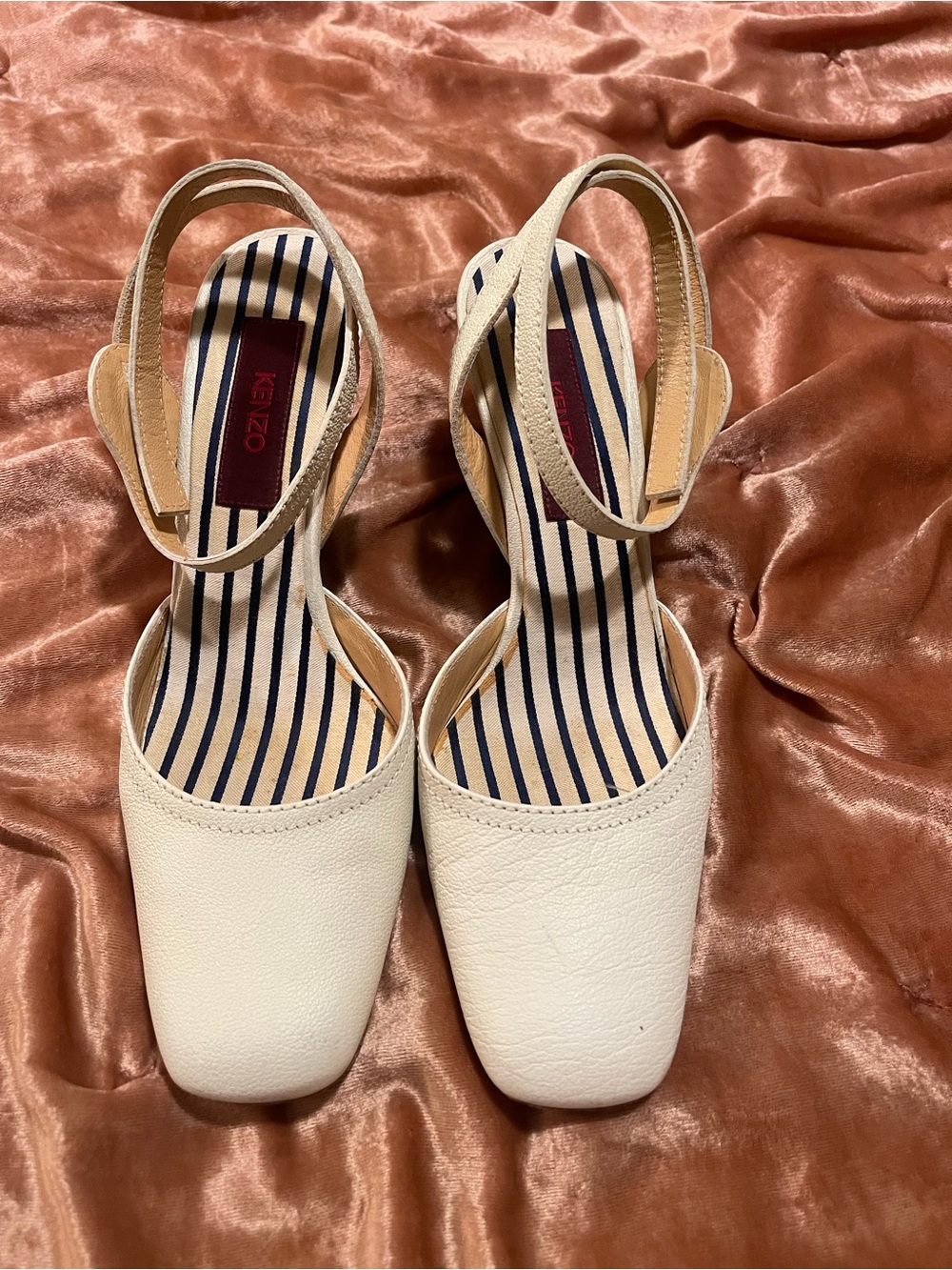 Vintage KENZO Paris White Leather Wedge Pumps - Made in Italy - Size:37